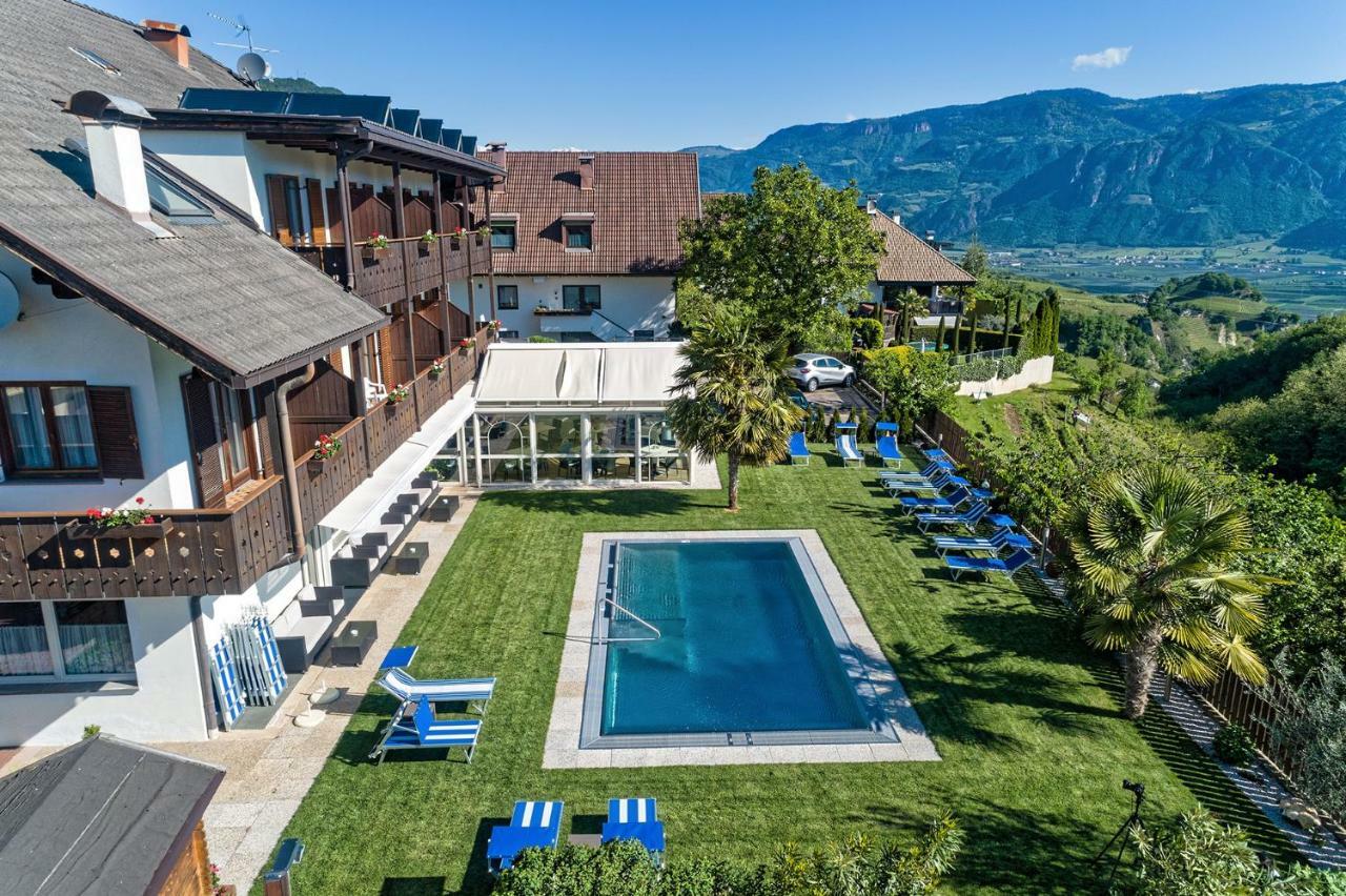 Hotel St. Justina Hof Eppan an der Weinstraße Exteriör bild